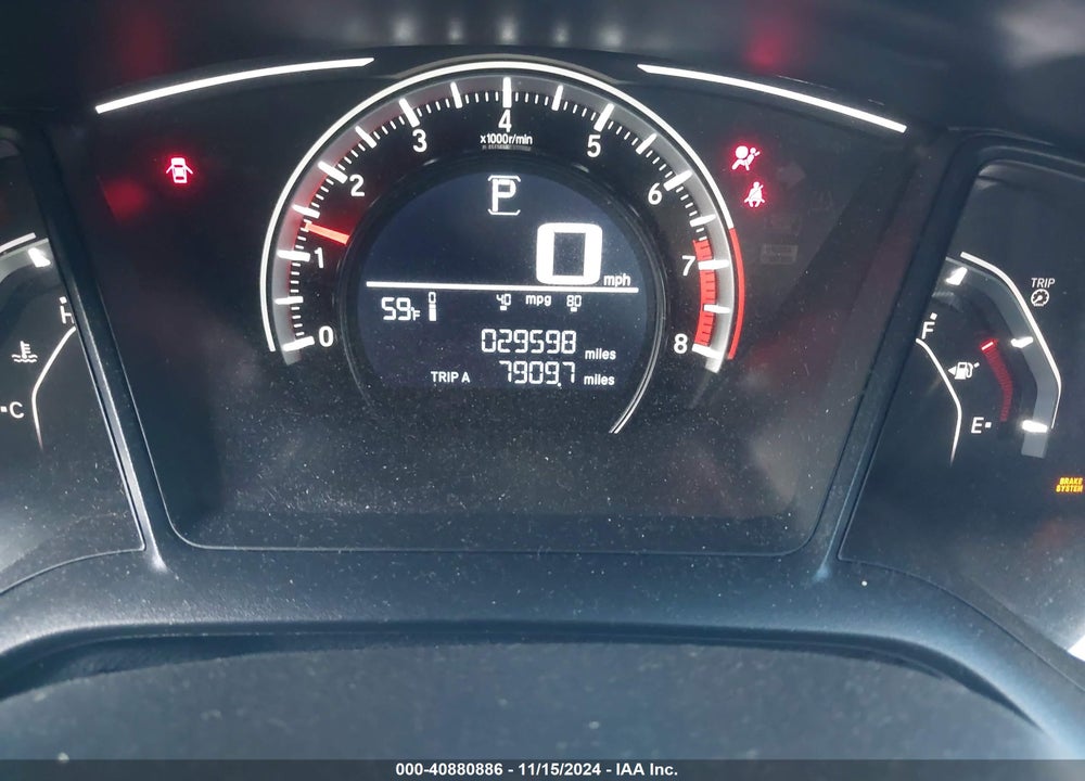 2018 HONDA CIVIC LX VIN: 2HGFC4B52JH302616