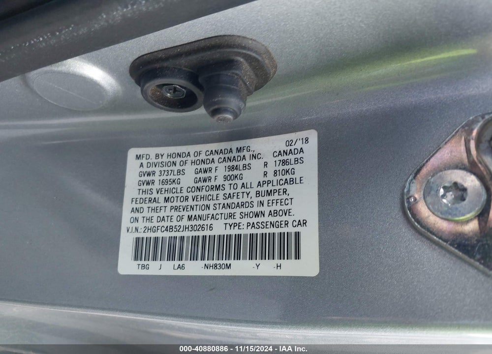2018 HONDA CIVIC LX VIN: 2HGFC4B52JH302616