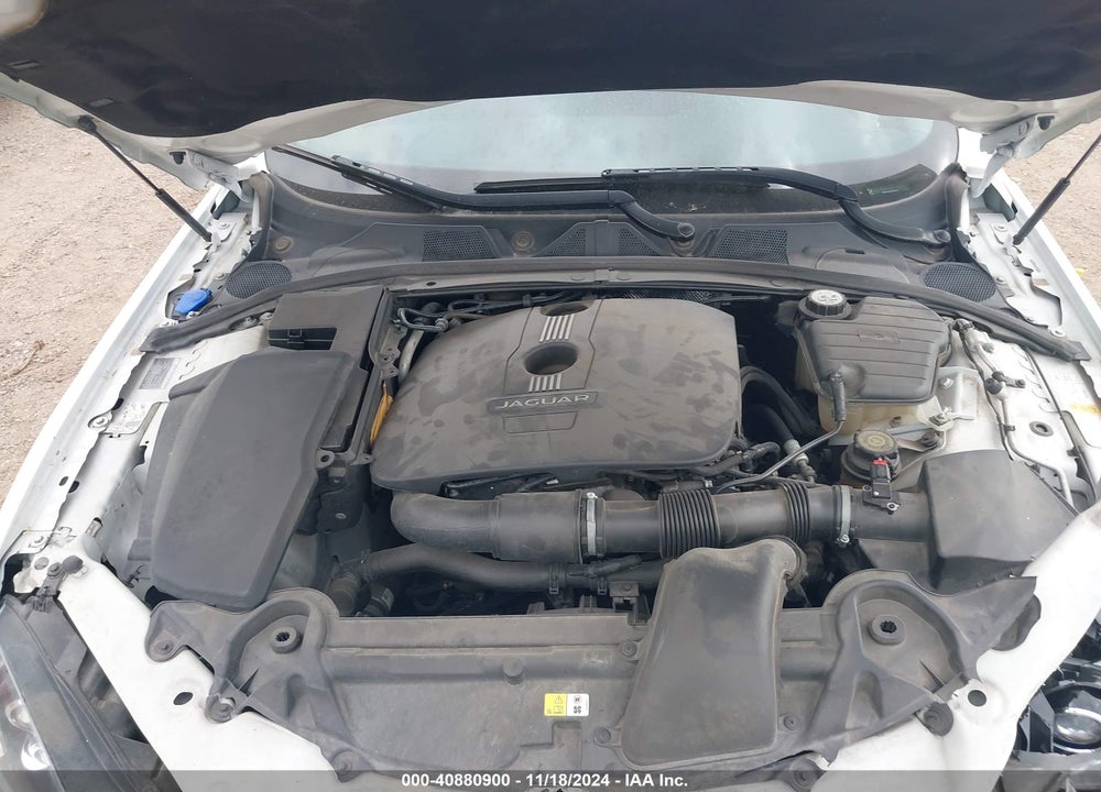 2014 JAGUAR XF I4 T VIN: SAJWA0ES2EPU16648