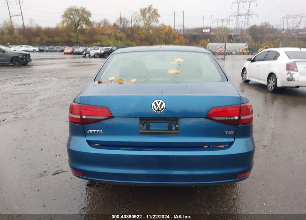 2017 VOLKSWAGEN JETTA 1.4T S VIN: 3VW2B7AJ7HM376039