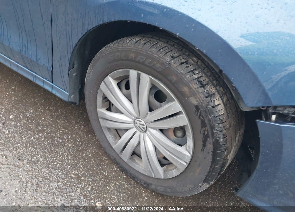 2017 VOLKSWAGEN JETTA 1.4T S VIN: 3VW2B7AJ7HM376039