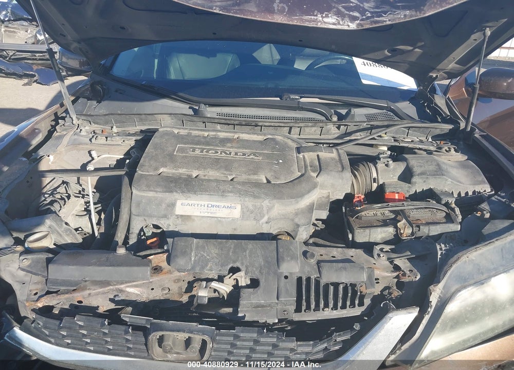 2013 HONDA ACCORD EX-L V-6 VIN: 1HGCT2B8XDA012161