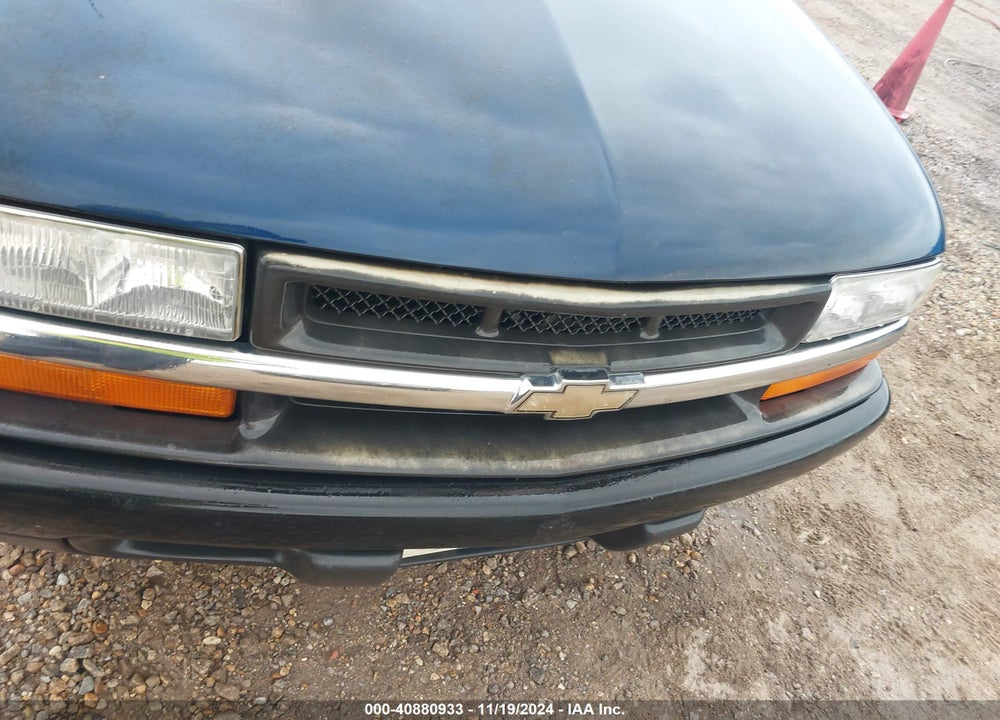 2001 CHEVROLET S-10 VIN: 1GCCS19W418154525