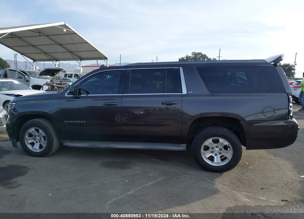 2017 CHEVROLET SUBURBAN LT VIN: 1GNSCHKC3HR115907