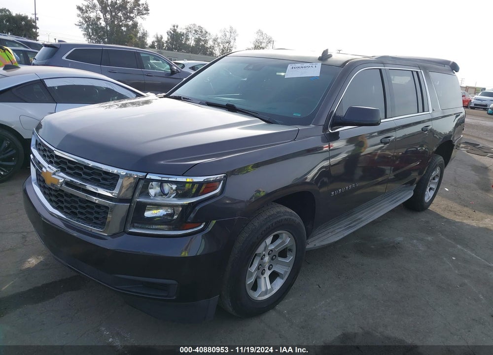 2017 CHEVROLET SUBURBAN LT VIN: 1GNSCHKC3HR115907