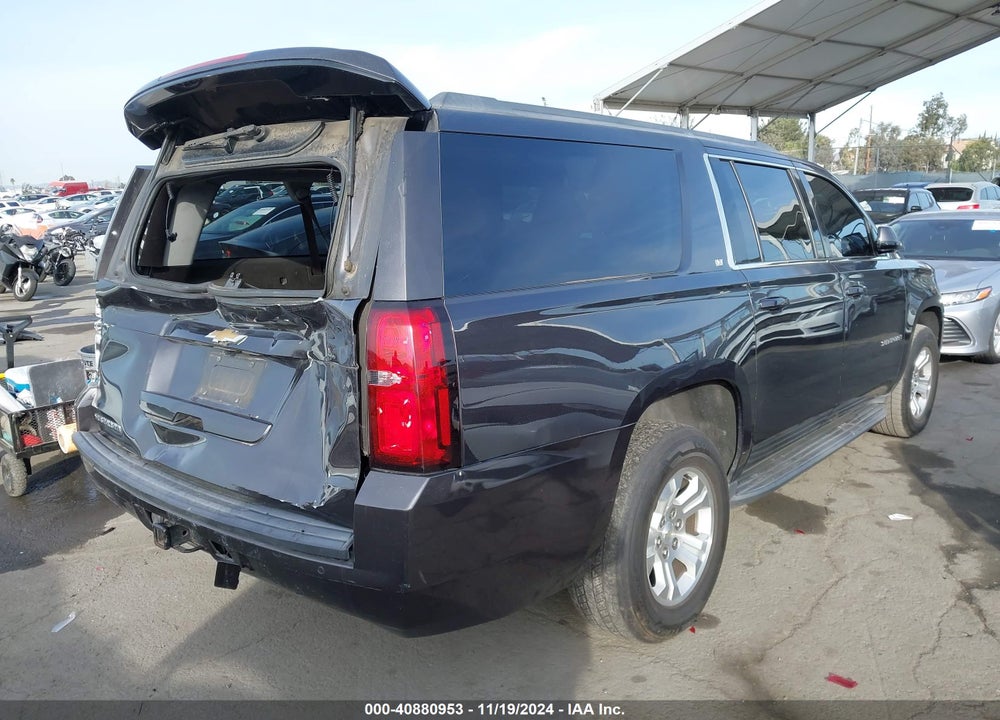 2017 CHEVROLET SUBURBAN LT VIN: 1GNSCHKC3HR115907