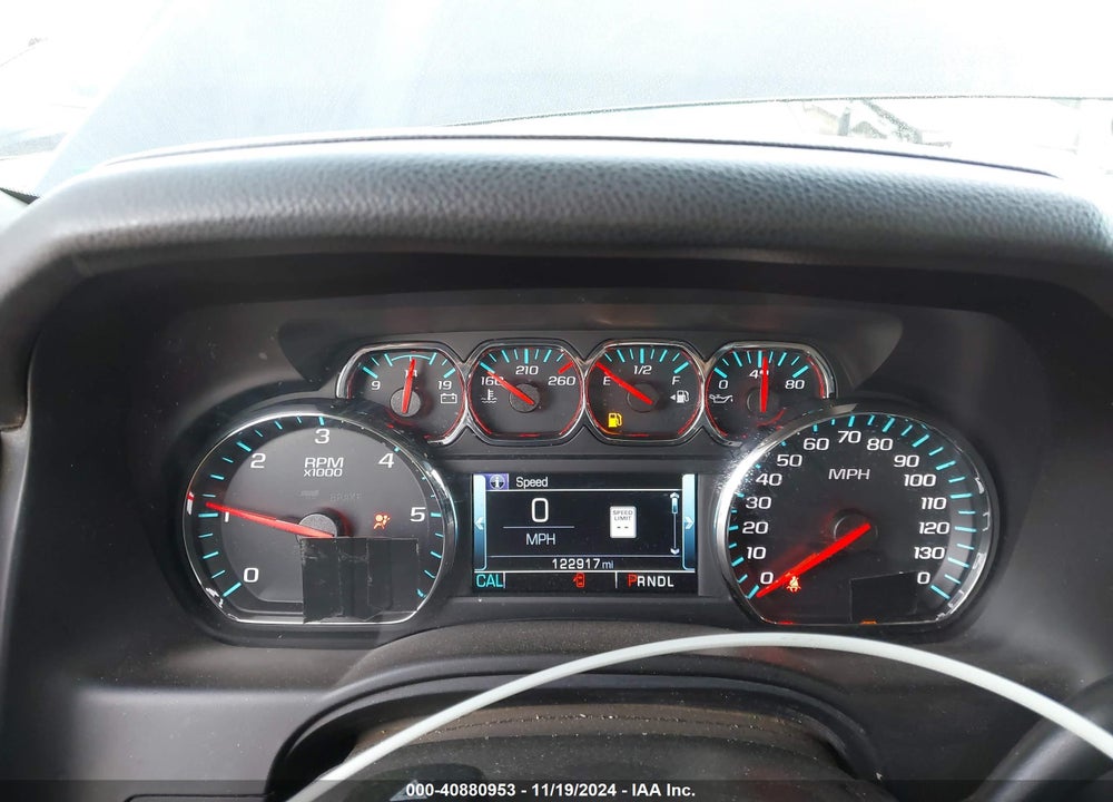 2017 CHEVROLET SUBURBAN LT VIN: 1GNSCHKC3HR115907