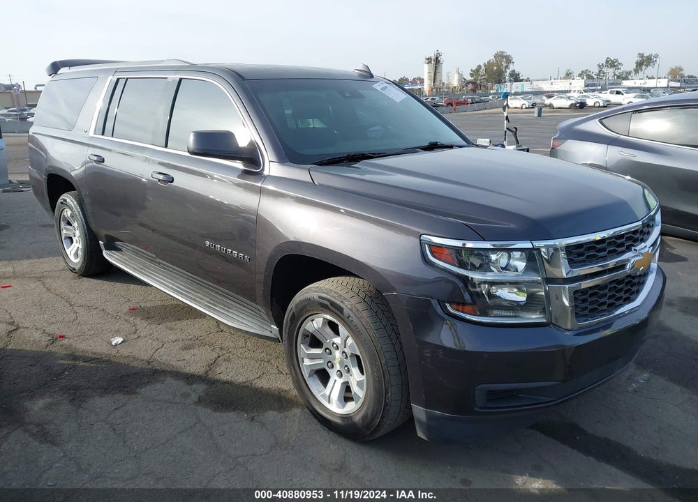 2017 CHEVROLET SUBURBAN LT VIN: 1GNSCHKC3HR115907