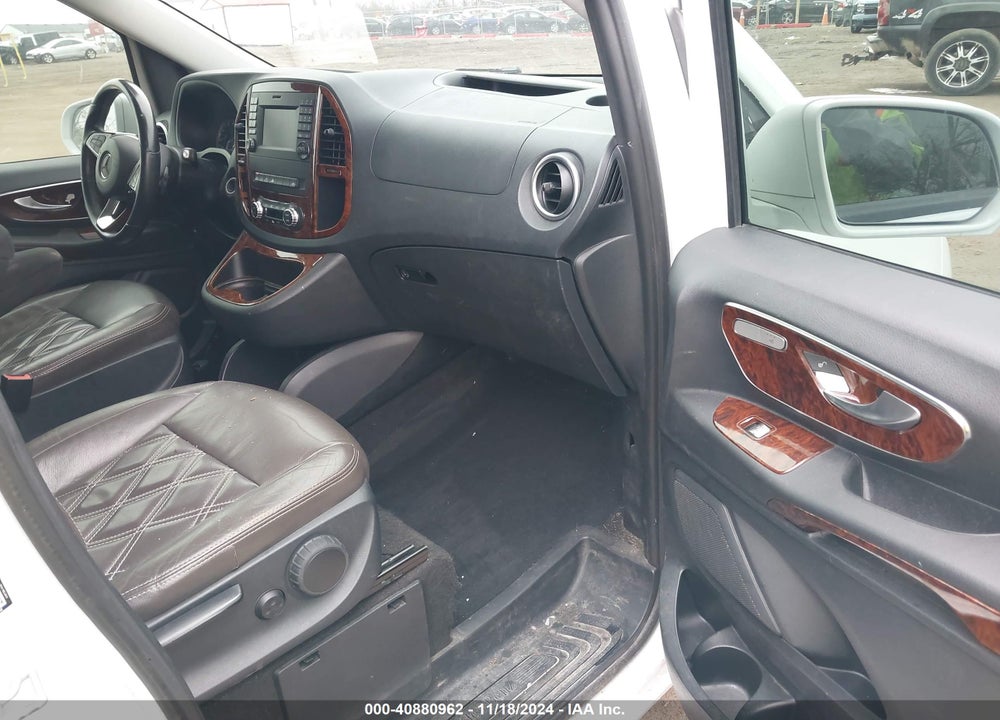 2016 MERCEDES-BENZ METRIS VIN: WD4PG2EE3G3130668