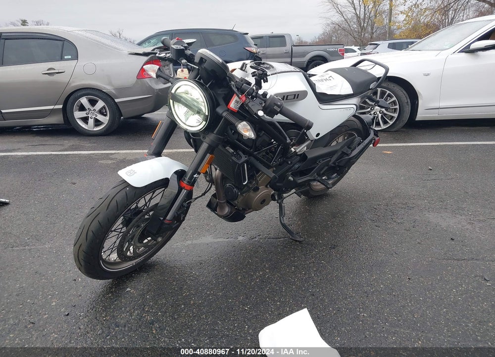 2023 HUSQVARNA VITPILEN 401/SVARTPILEN 401 VIN: MD2JUJ400PC220640