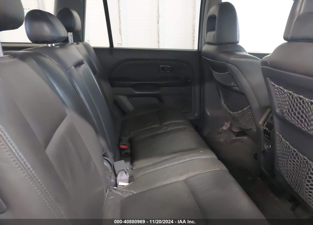 2004 HONDA PILOT VIN: 2HKYF18604H589222