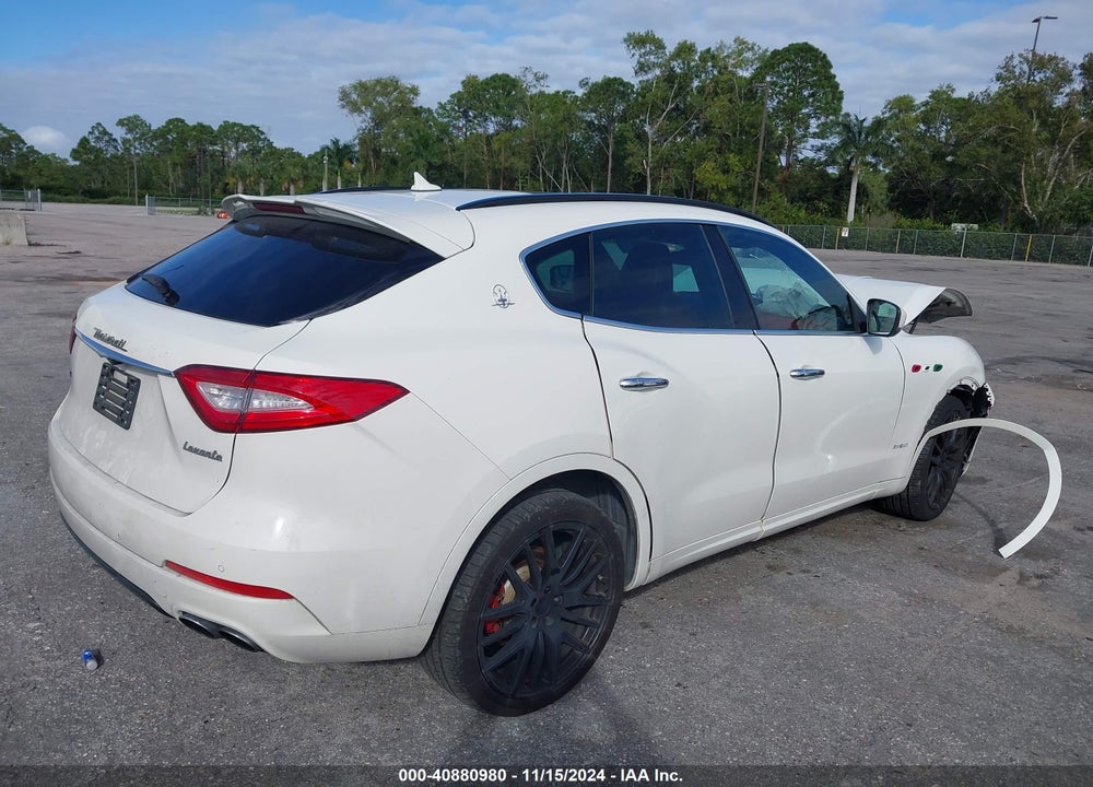 2018 MASERATI LEVANTE GRANSPORT VIN: ZN661XUS5JX294501