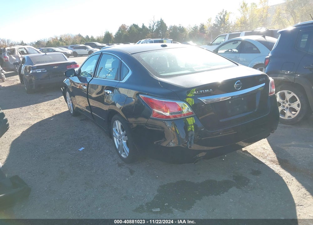 2015 NISSAN ALTIMA VIN: 1N4BL3AP3FC297405
