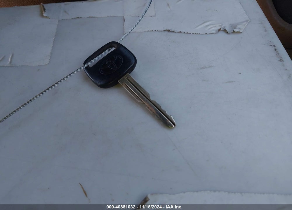 1996 TOYOTA CAMRY LE/XLE/SE VIN: 4T1BF12K8TU872284