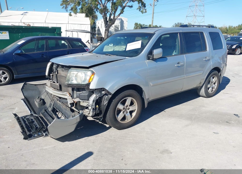 2011 HONDA PILOT EX-L VIN: 5FNYF3H56BB044270