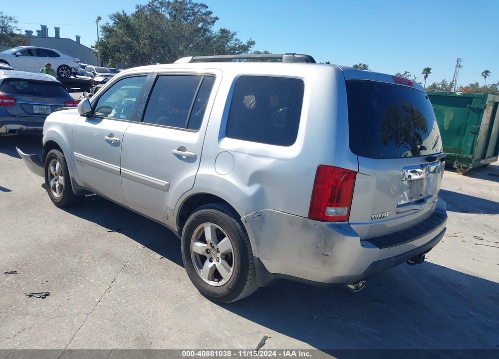 2011 HONDA PILOT EX-L VIN: 5FNYF3H56BB044270