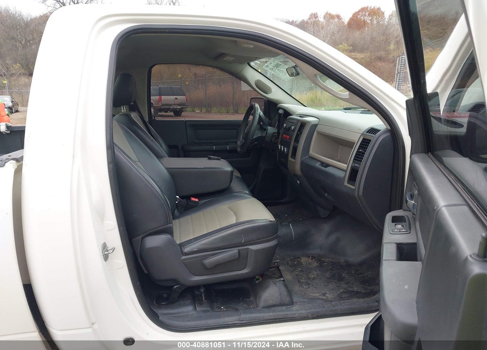 2009 DODGE RAM 1500 ST VIN: 1D3HB16T89J526167