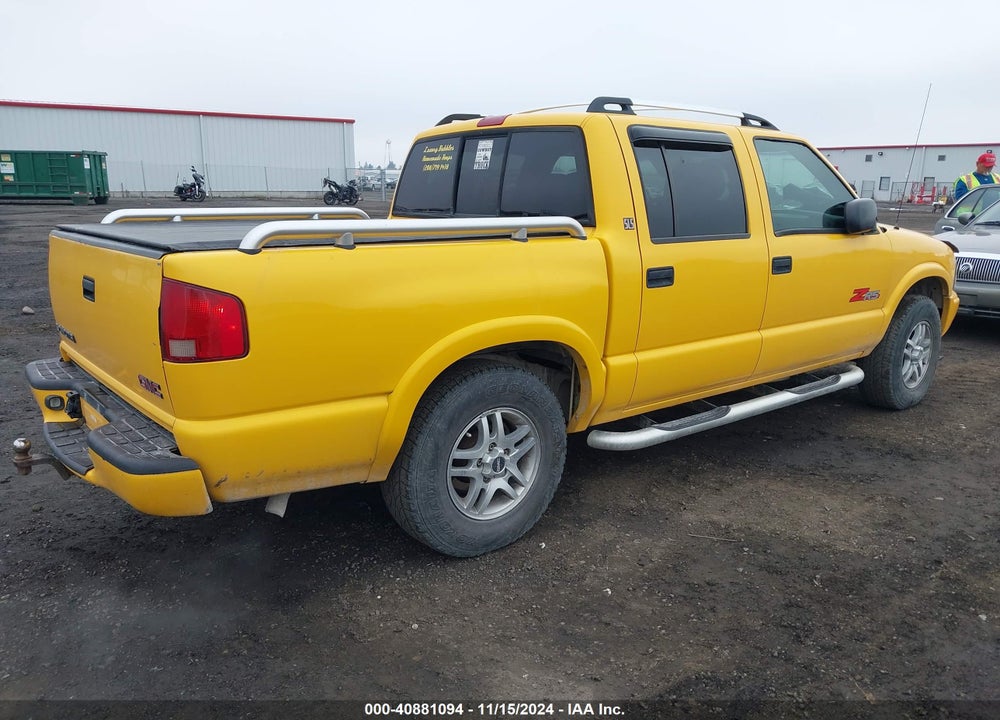 2003 GMC SONOMA SLS VIN: 1GTDT13X73K116747
