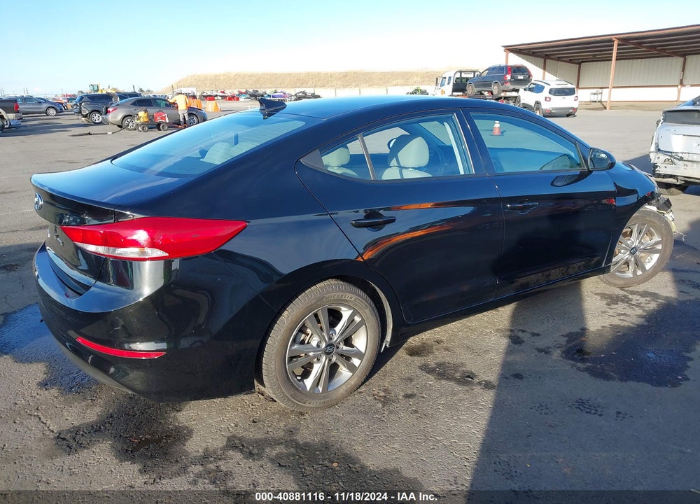 2018 HYUNDAI ELANTRA SEL VIN: 5NPD84LF3JH293706