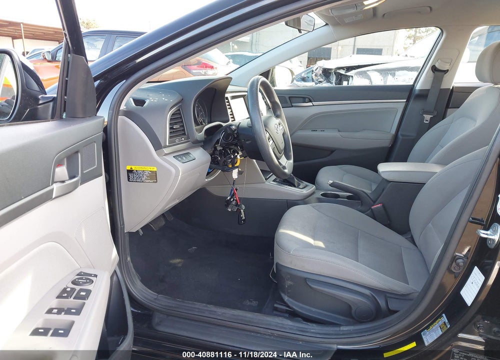 2018 HYUNDAI ELANTRA SEL VIN: 5NPD84LF3JH293706