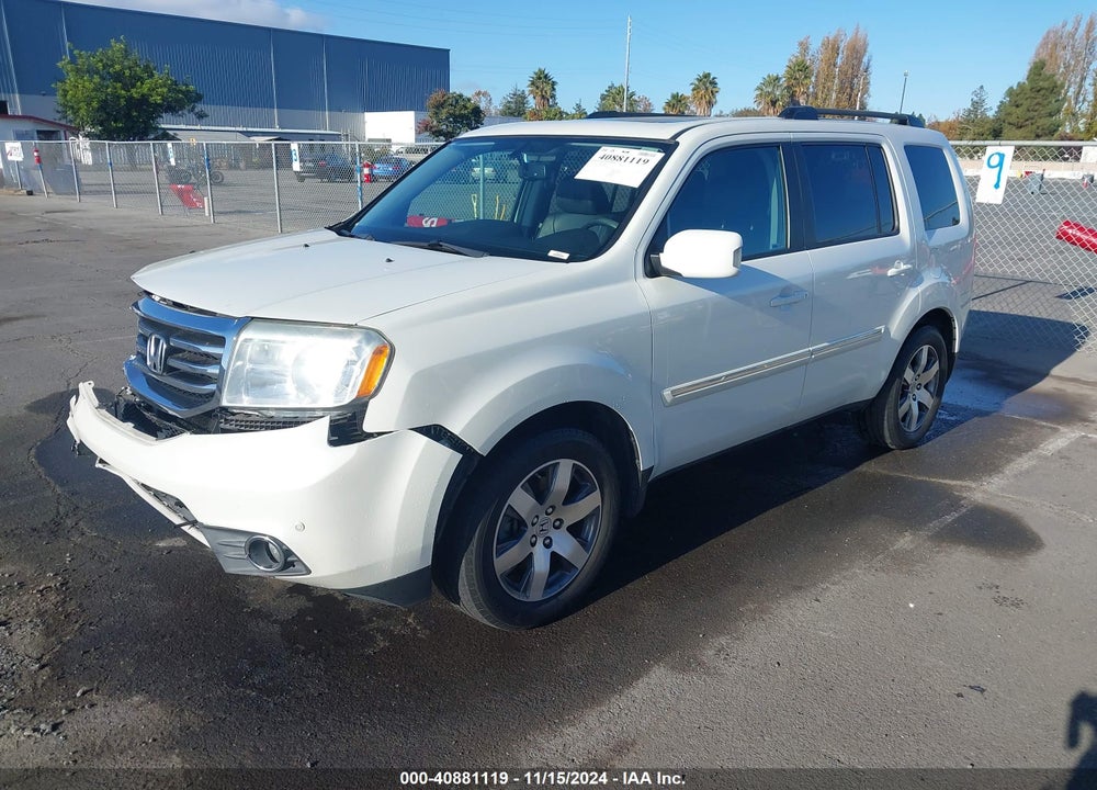 2015 HONDA PILOT TOURING VIN: 5FNYF3H91FB020306