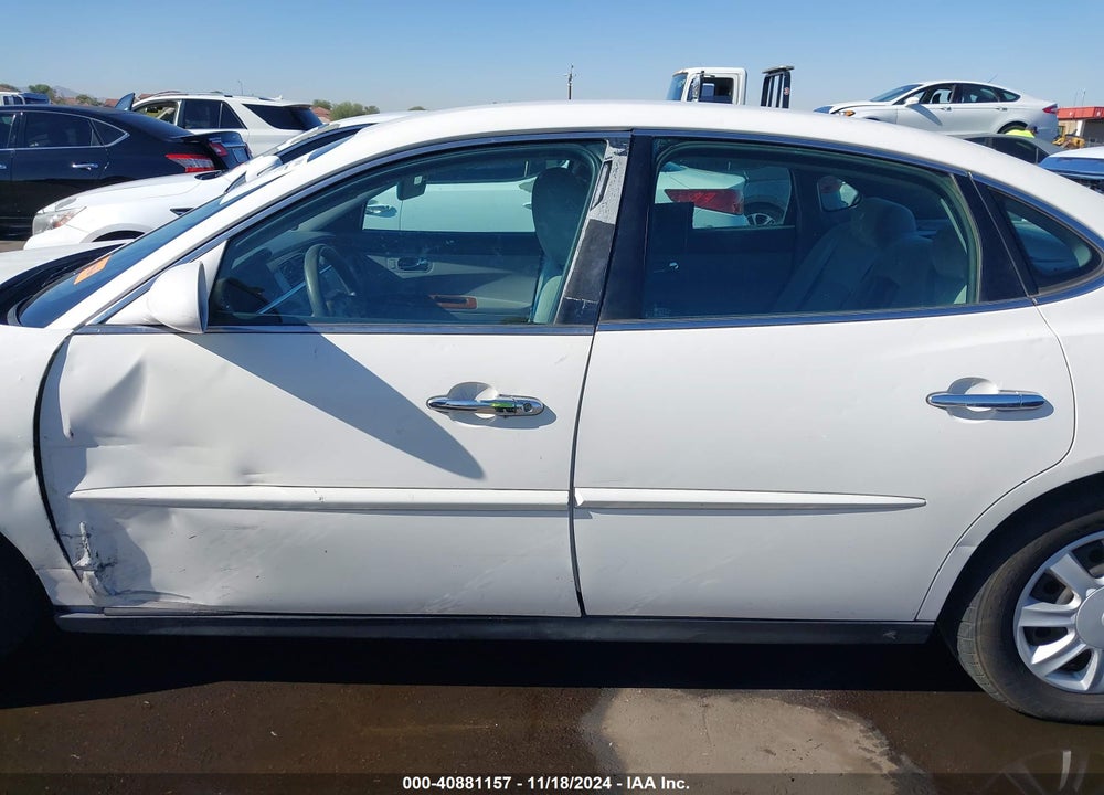 2006 BUICK LACROSSE CX VIN: 2G4WC582061112827