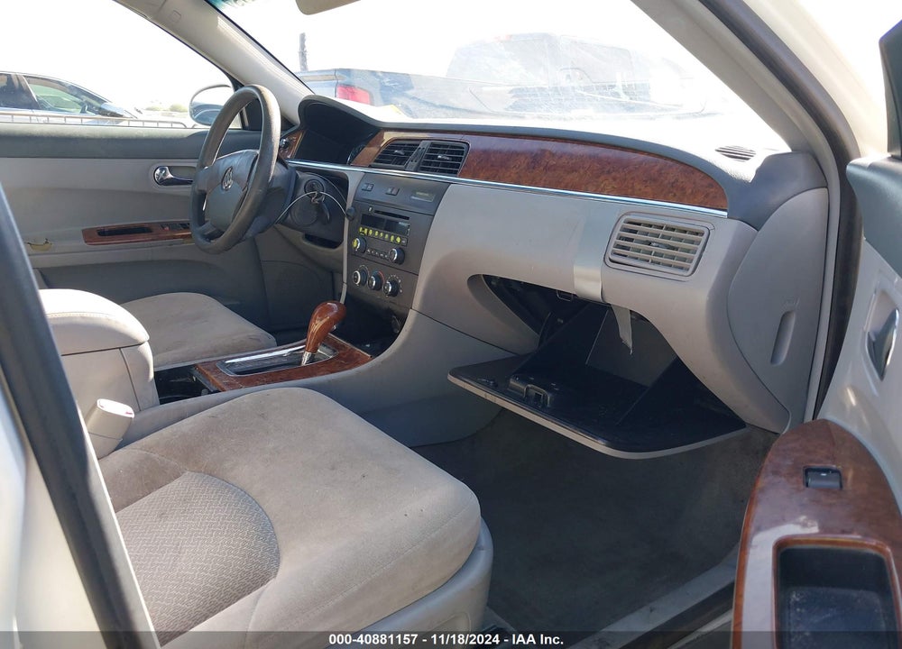 2006 BUICK LACROSSE CX VIN: 2G4WC582061112827