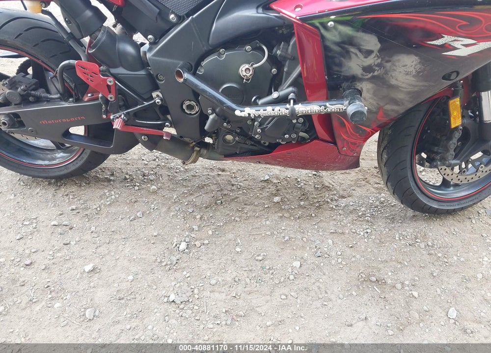 2011 YAMAHA YZFR1 C VIN: JYARN23Y1BA002337