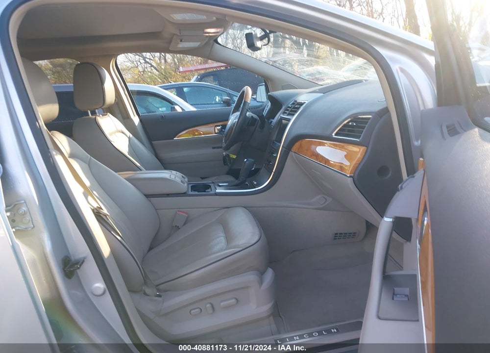 2013 LINCOLN MKX VIN: 2LMDJ6JK3DBL20130