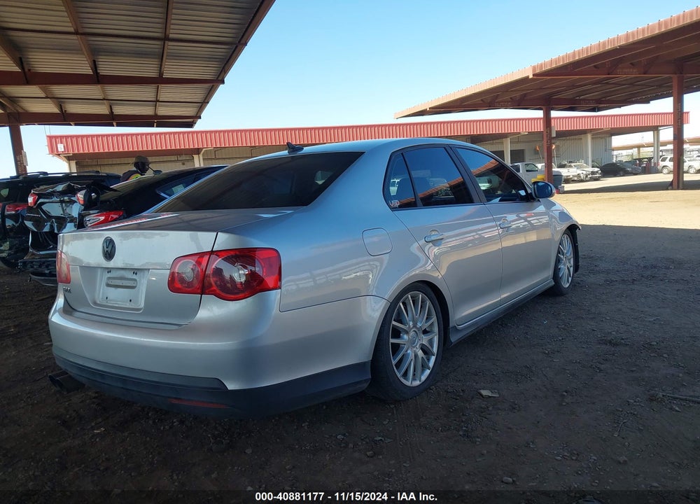 2007 VOLKSWAGEN JETTA GLI VIN: 3VWTJ71K27M121913