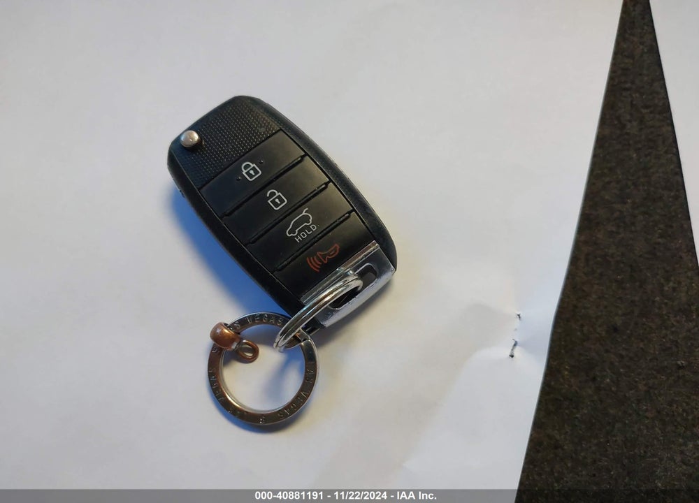 2018 KIA SPORTAGE LX VIN: KNDPM3AC6J7328965