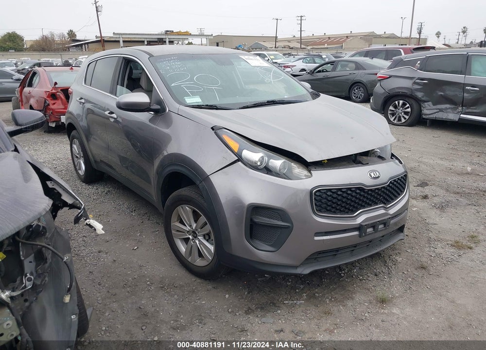 2018 KIA SPORTAGE LX VIN: KNDPM3AC6J7328965