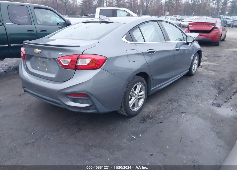 2018 CHEVROLET CRUZE LT AUTO VIN: 1G1BE5SM9J7189658