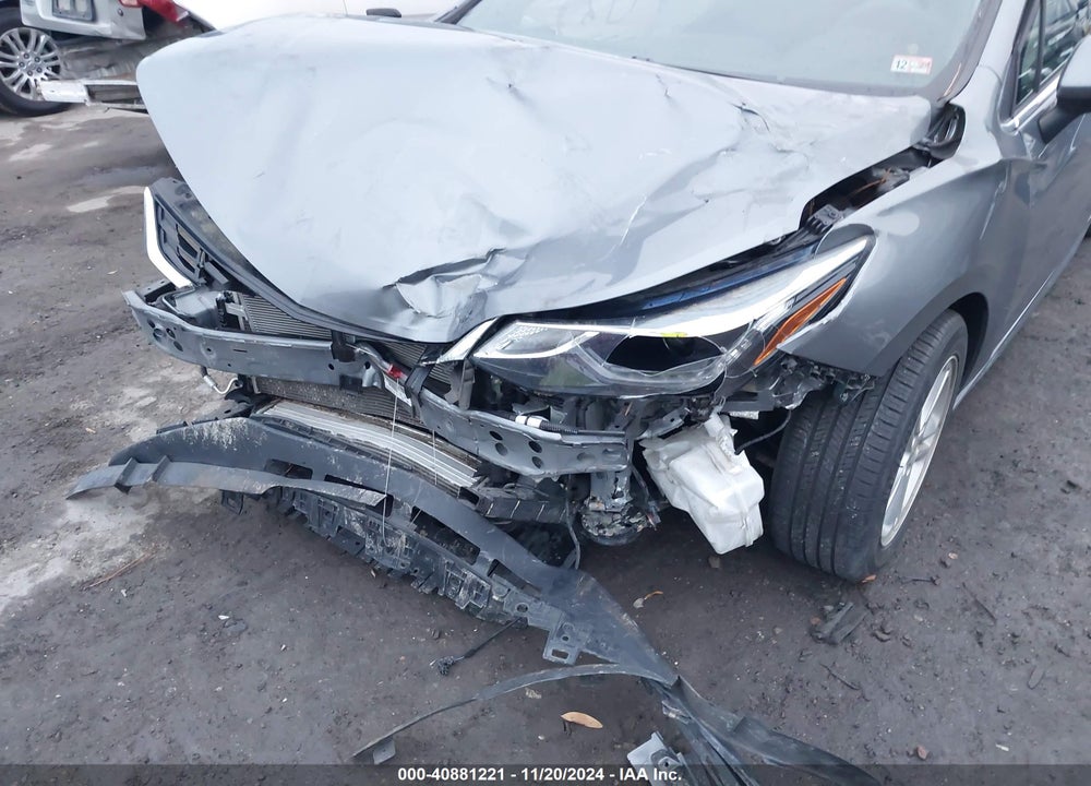 2018 CHEVROLET CRUZE LT AUTO VIN: 1G1BE5SM9J7189658