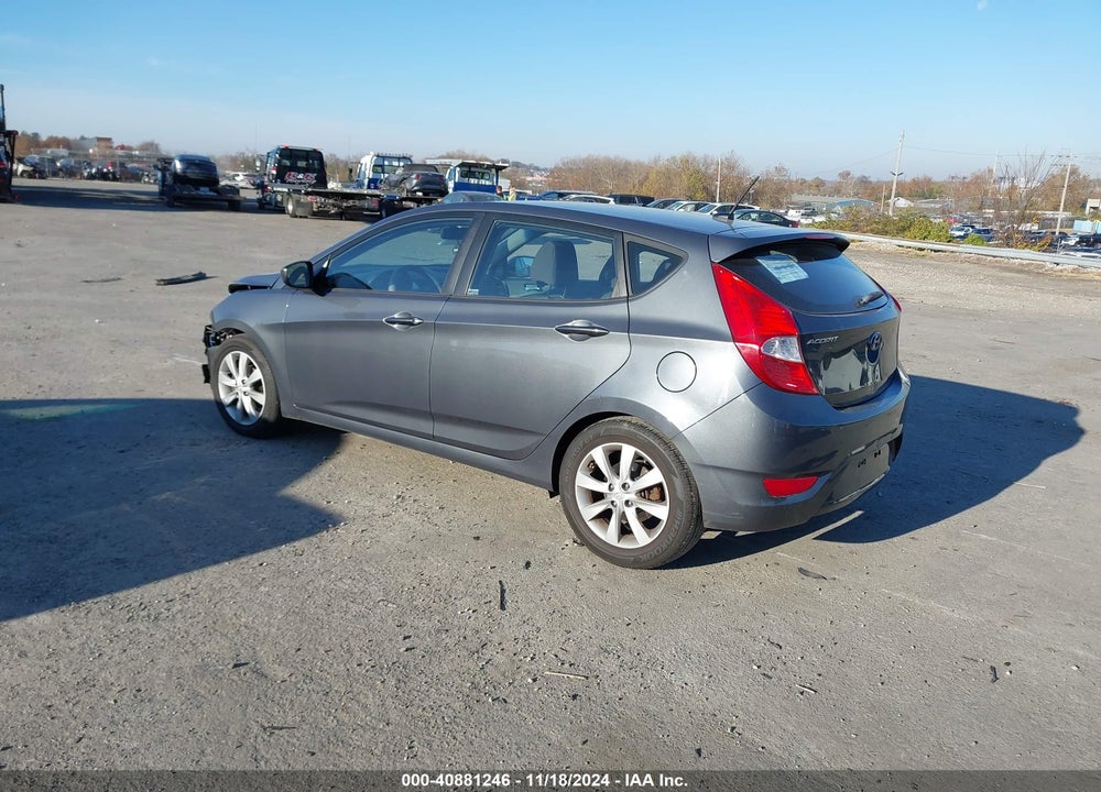 2012 HYUNDAI ACCENT SE VIN: KMHCU5AE2CU054384