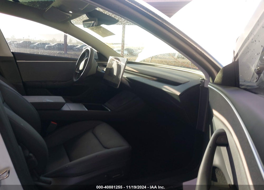 2024 TESLA MODEL 3 REAR-WHEEL DRIVE VIN: 5YJ3E1EA0RF855902