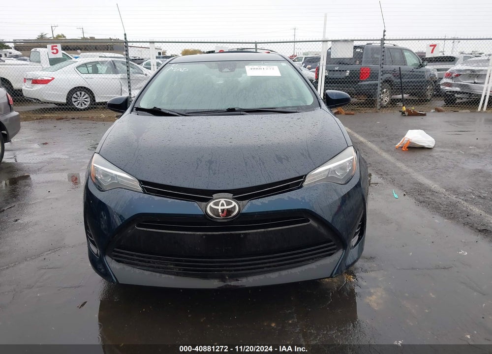 2018 TOYOTA COROLLA LE VIN: 2T1BURHE8JC002393