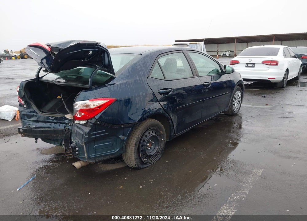 2018 TOYOTA COROLLA LE VIN: 2T1BURHE8JC002393