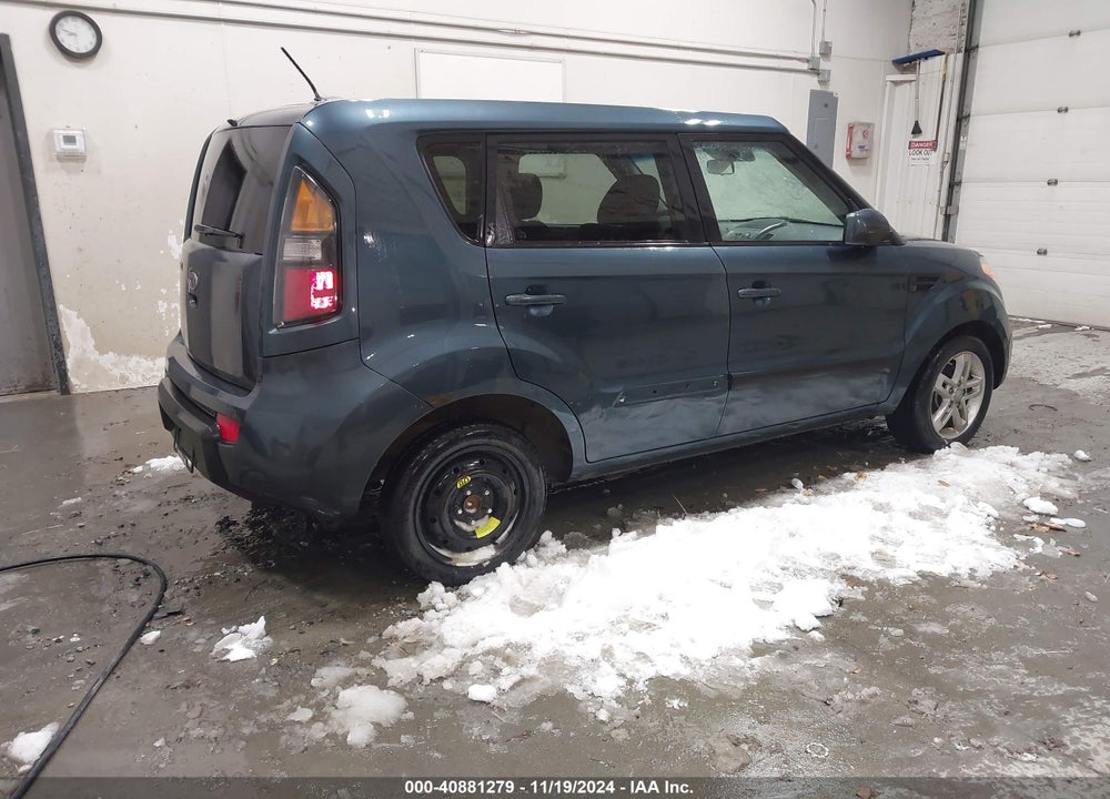 2011 KIA SOUL VIN: KNDJT2A21B7235444