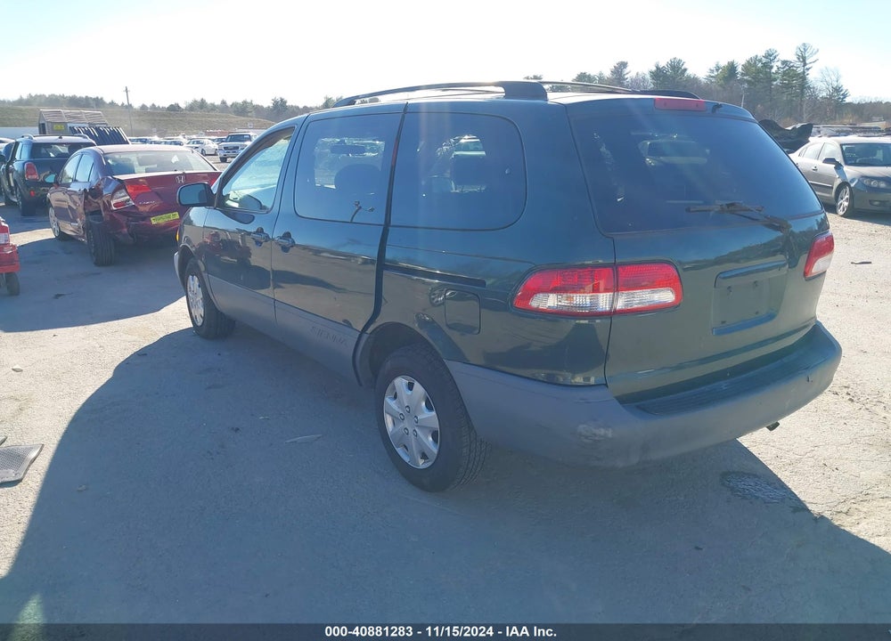 2002 TOYOTA SIENNA LE VIN: 4T3ZF13C92U469295