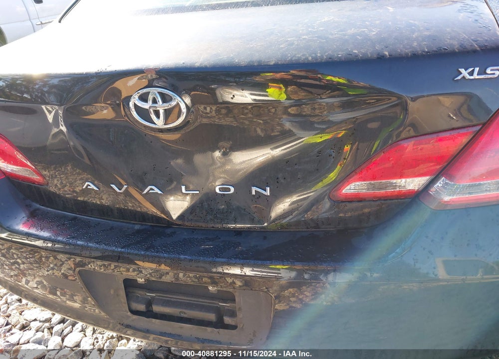 2005 TOYOTA AVALON XLS VIN: 4T1BK36B25U025748