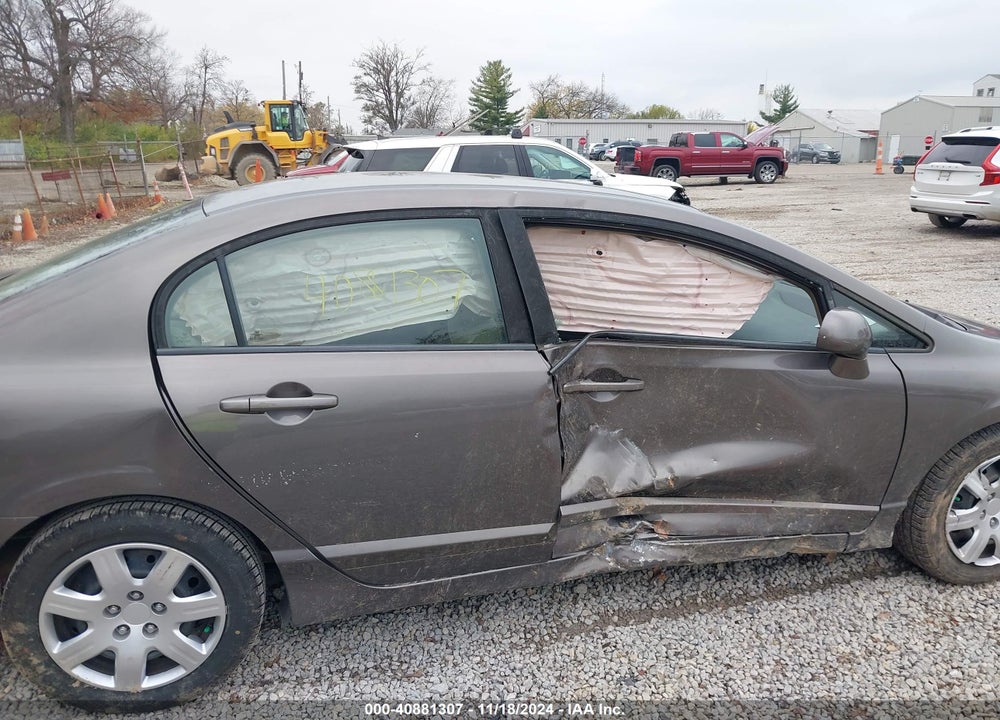 2010 HONDA CIVIC LX VIN: 19XFA1F5XAE040479