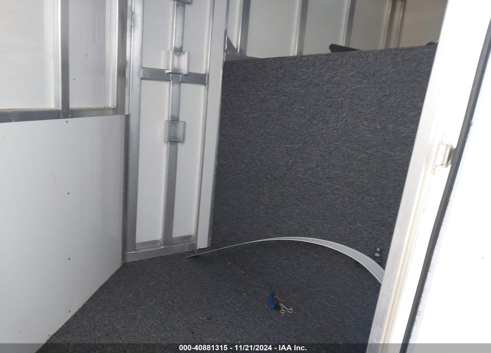 2008 SHADOW SLANT MODEL TRAILER VIN: 1S9GH172880873664