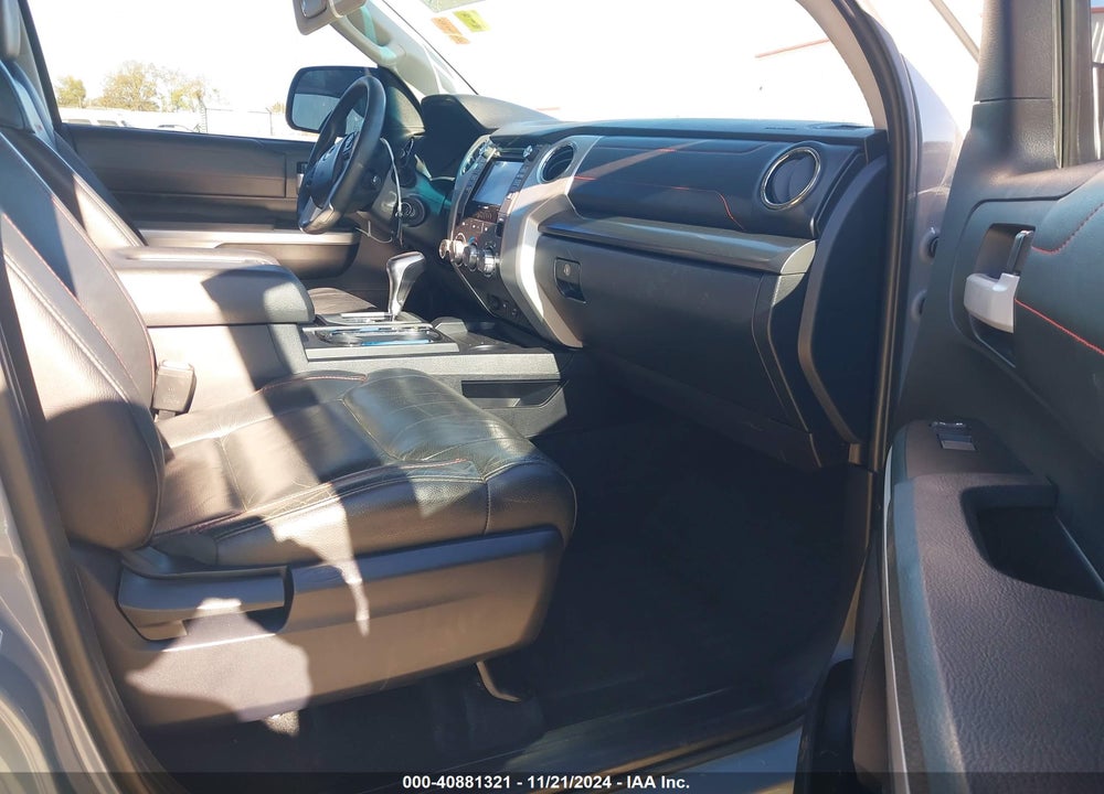2017 TOYOTA TUNDRA TRD PRO 5.7L V8 VIN: 5TFDW5F1XHX594287