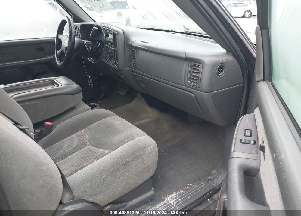 2003 CHEVROLET SILVERADO 1500HD LS VIN: 1GCGK13U93F255955