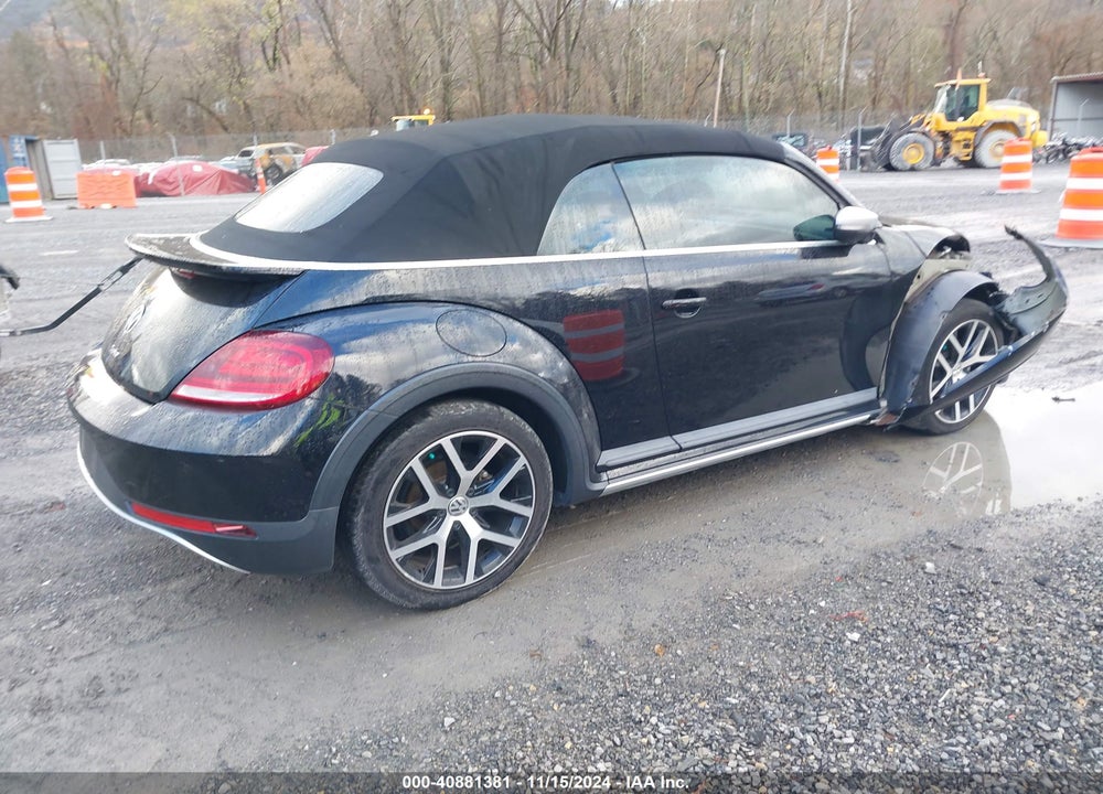 2017 VOLKSWAGEN BEETLE 1.8T DUNE VIN: 3VWT17AT4HM809017