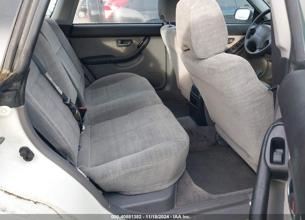 2001 SUBARU LEGACY L VIN: 4S3BH635816307748