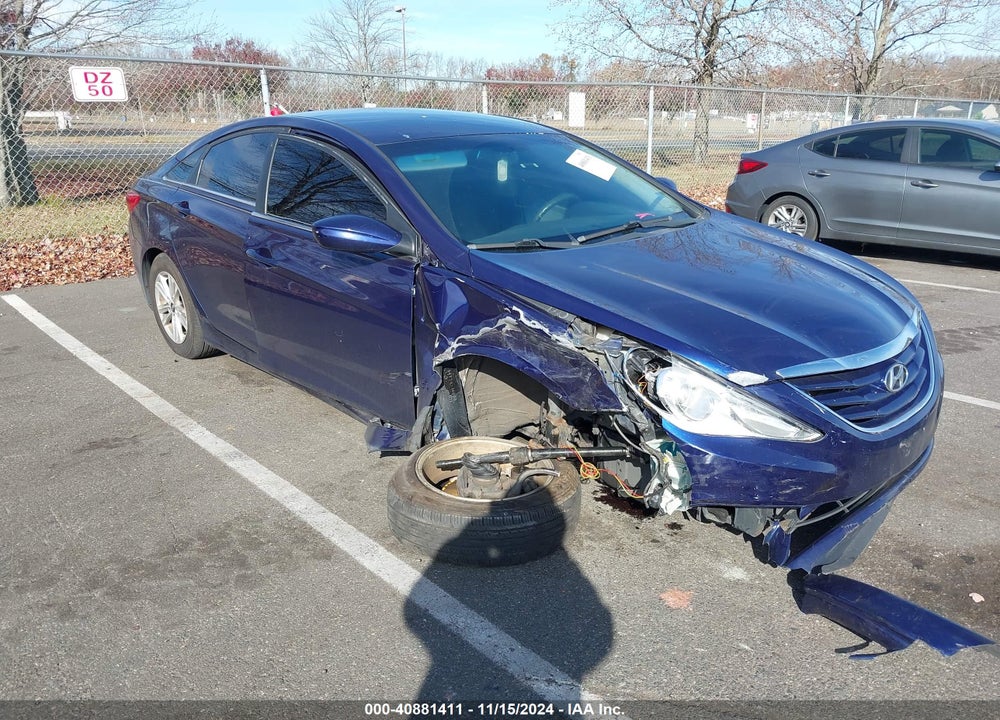 2013 HYUNDAI SONATA GLS VIN: 5NPEB4AC7DH593557