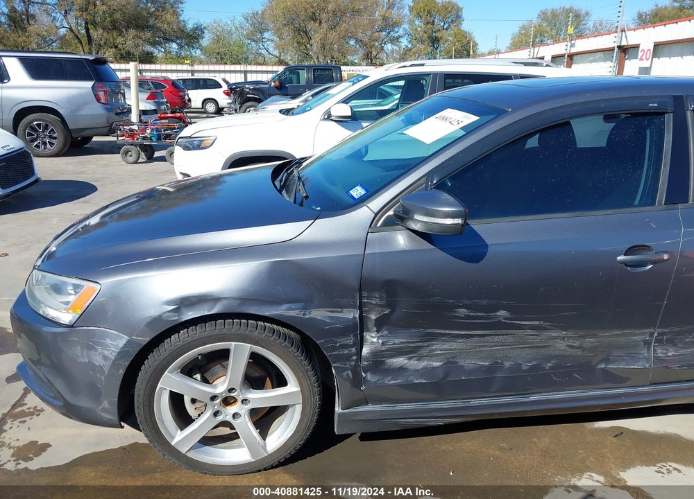 2011 VOLKSWAGEN JETTA 2.5L SE VIN: 3VWDX7AJ5BM353666