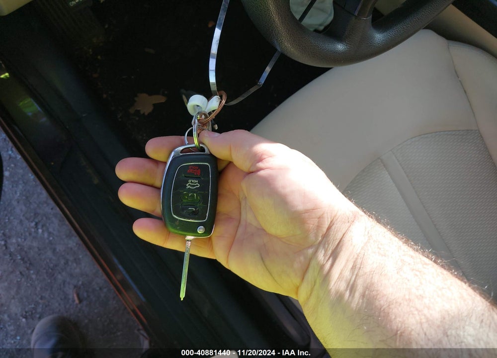 2016 HYUNDAI SONATA VIN: 5NPE24AF0GH435317